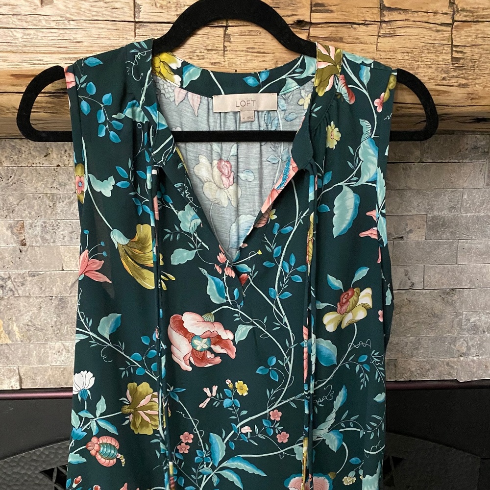 Loft Brand Tie Neck Sleeveless Blouse
